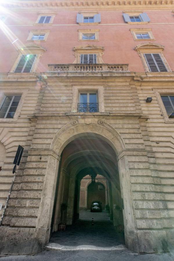 Apartmán Palazzo Chigi Zondadari Siena Exteriér fotografie